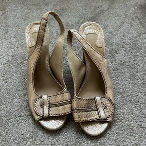 Chloé Vintage y2k Gold Metallic Leather Slingback Heels